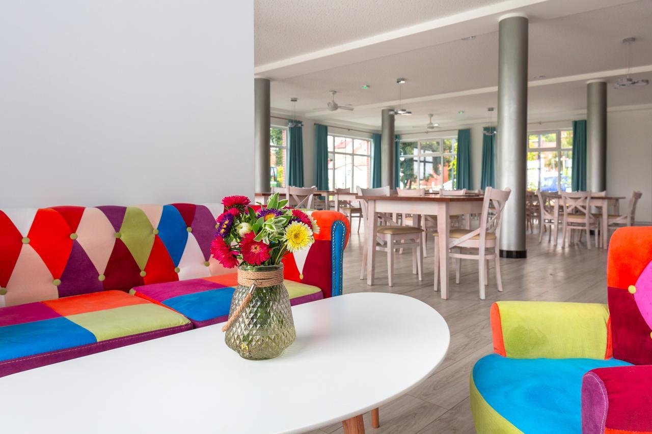 Vela Hotel 2*